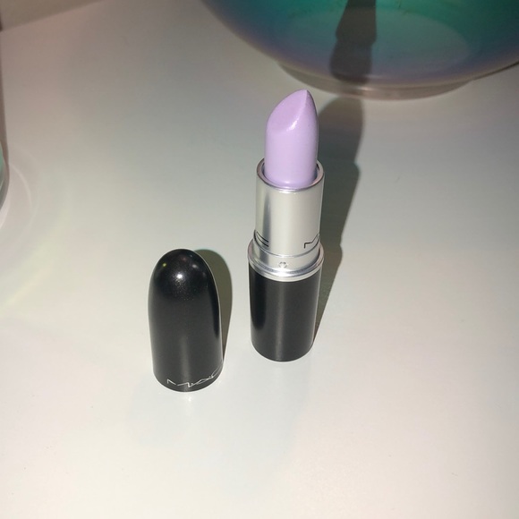 mac love and cherish lipstick
